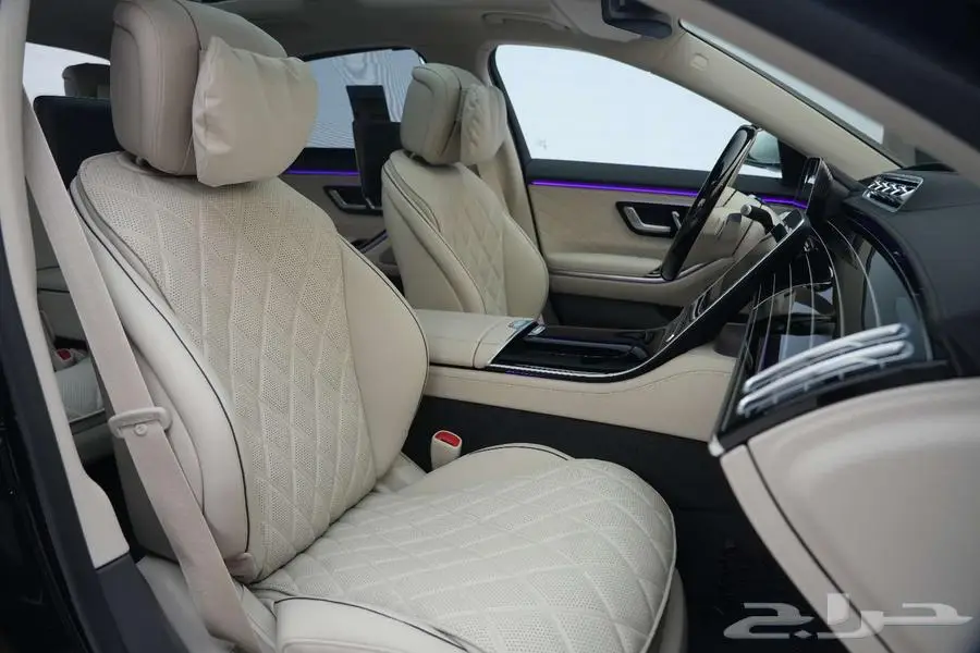 مرسيدس S 500 موديل 2025 أصفار خليجي أسود أبيض 10