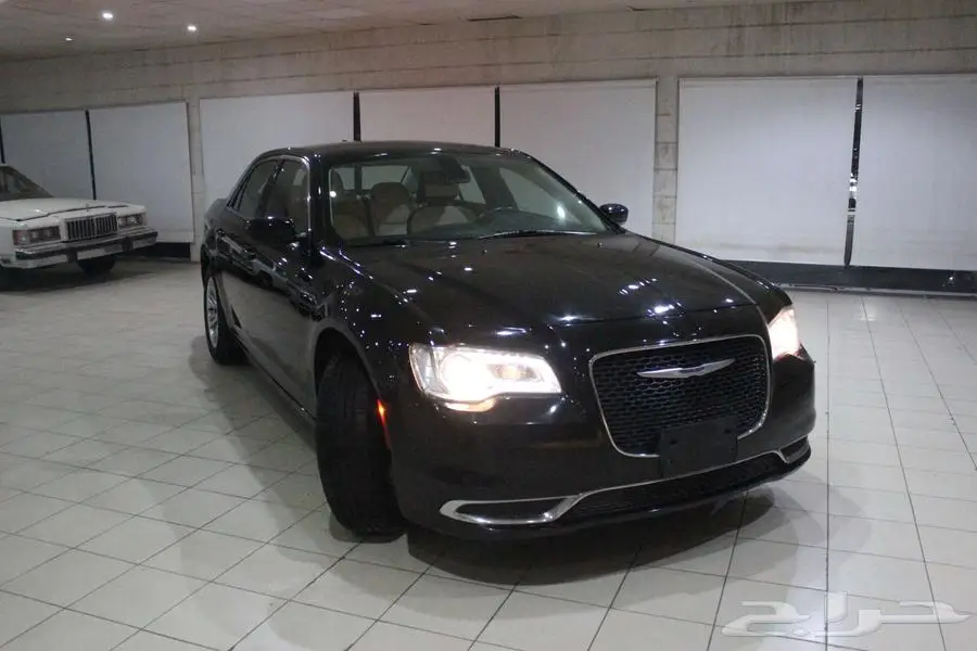 كرايسلر 2019-300 اسود بطاقة جمركية بوية بلدها 9
