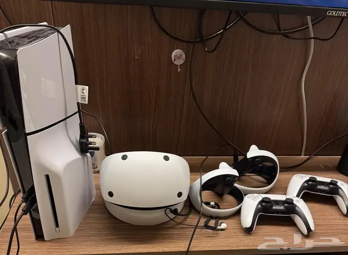 بلاي ستايشن 5 و نضارة VR 2