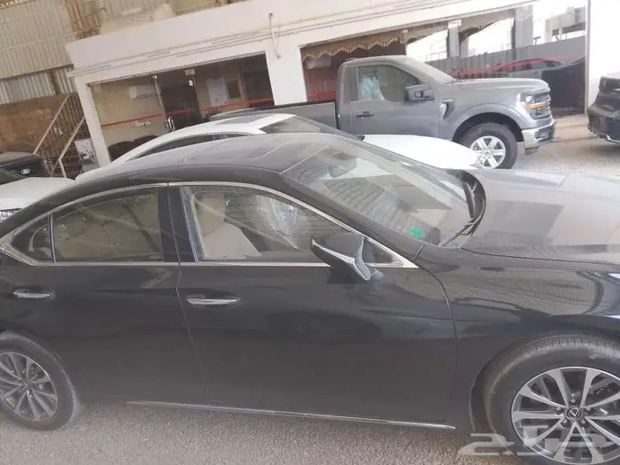 لكزس es250 استاندر 2025 اسود خليجي 3