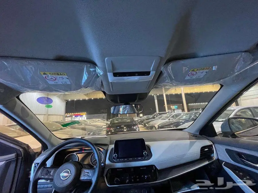نيسان اكس تريل 5 مقاعد دبل ستاندر 2025 كاش واقساط 6