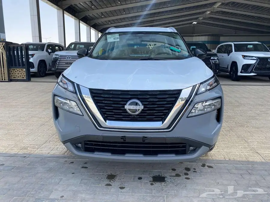 نيسان اكس تريل SV بلس 2025 جديد اصفار سعودي سقف اسود 0