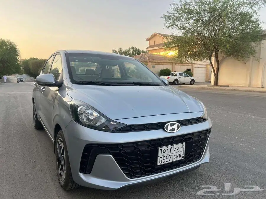 هونداي i10 فل كامل 2024 نظيف جدا عداد 11 الف 24
