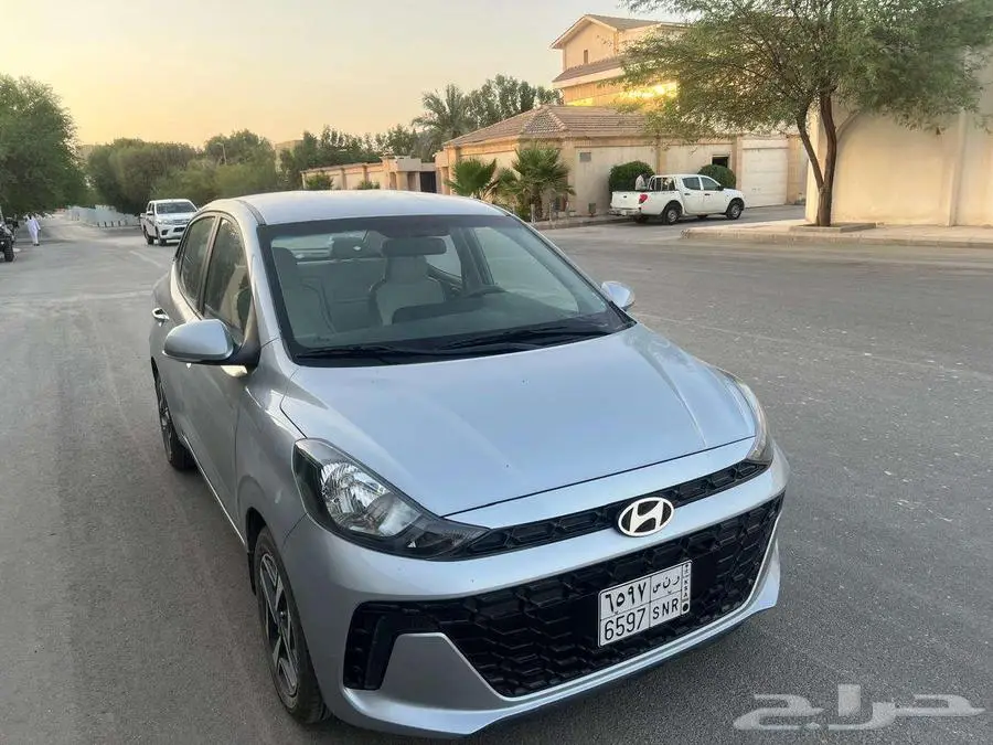 هونداي i10 فل كامل 2024 نظيف جدا عداد 11 الف 23