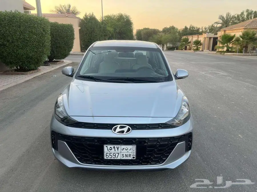 هونداي i10 فل كامل 2024 نظيف جدا عداد 11 الف 11