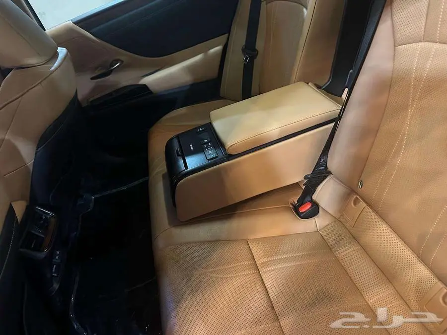 لكزس es350cc خليجي وارد وليد موديل 2023 index