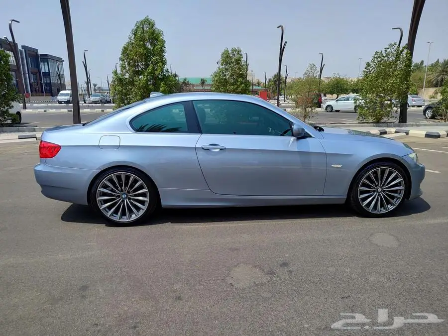 BMW 325i كوبية 2011 نظيفه جدا index