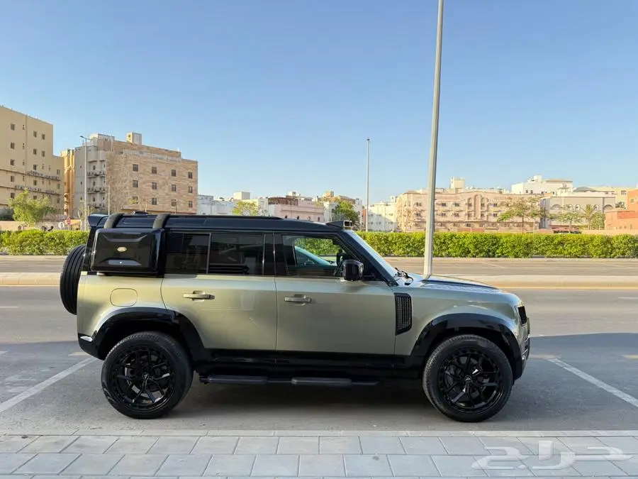 ديفندر 2020 HSE اصدار أوربن 6 سلندر للبيع او البدل مناسب 16