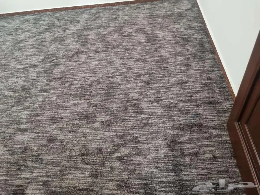 موكيت من السريع للبيع المستعجل مع اغراض اخرى 0