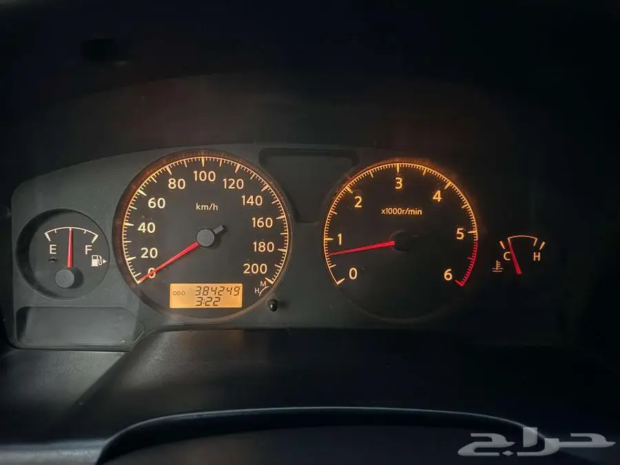 نيسان باترول ربع 2006 نظيف 13
