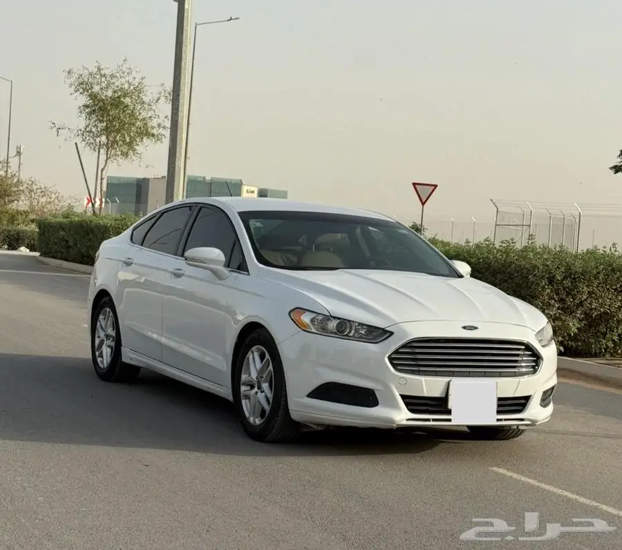 فورد فيوجن 2015 1