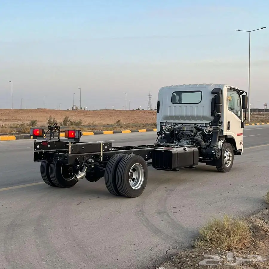 ايسوزو دينا 4 و 6 طن 2025 كاش واقساط 1
