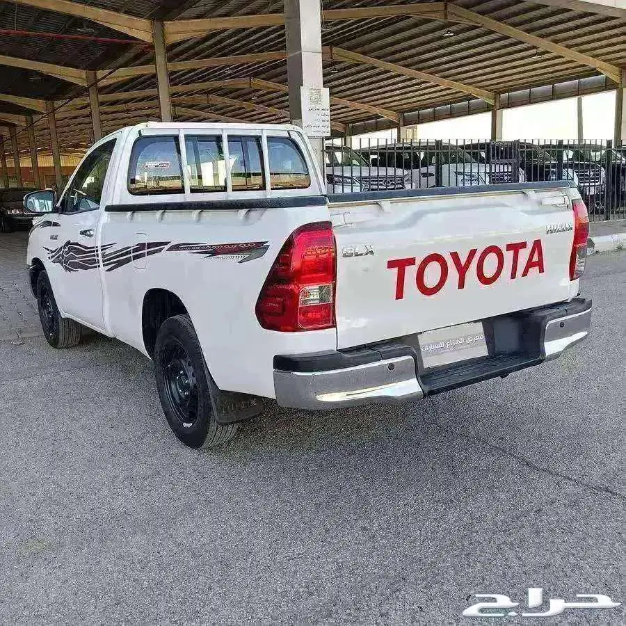 هايلكس غمارة GLX بنزين فل كامل موديل 2024 5