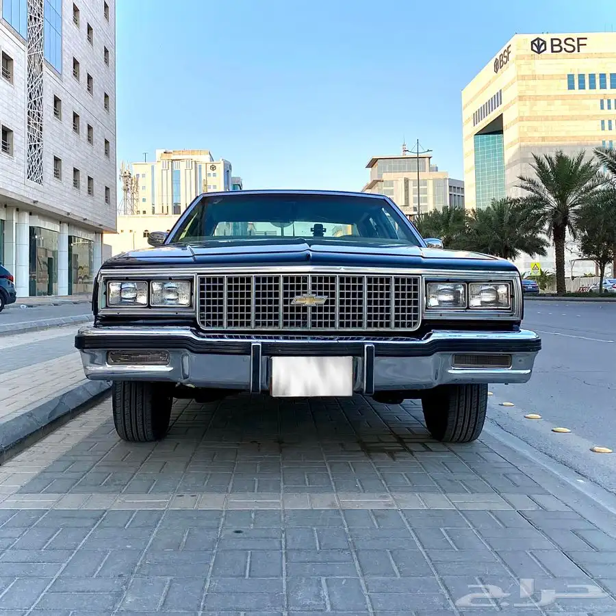 للبيع او البدل كابريس (امبالا) موديل 83 (سيارة كلاسيك) مجدد 9
