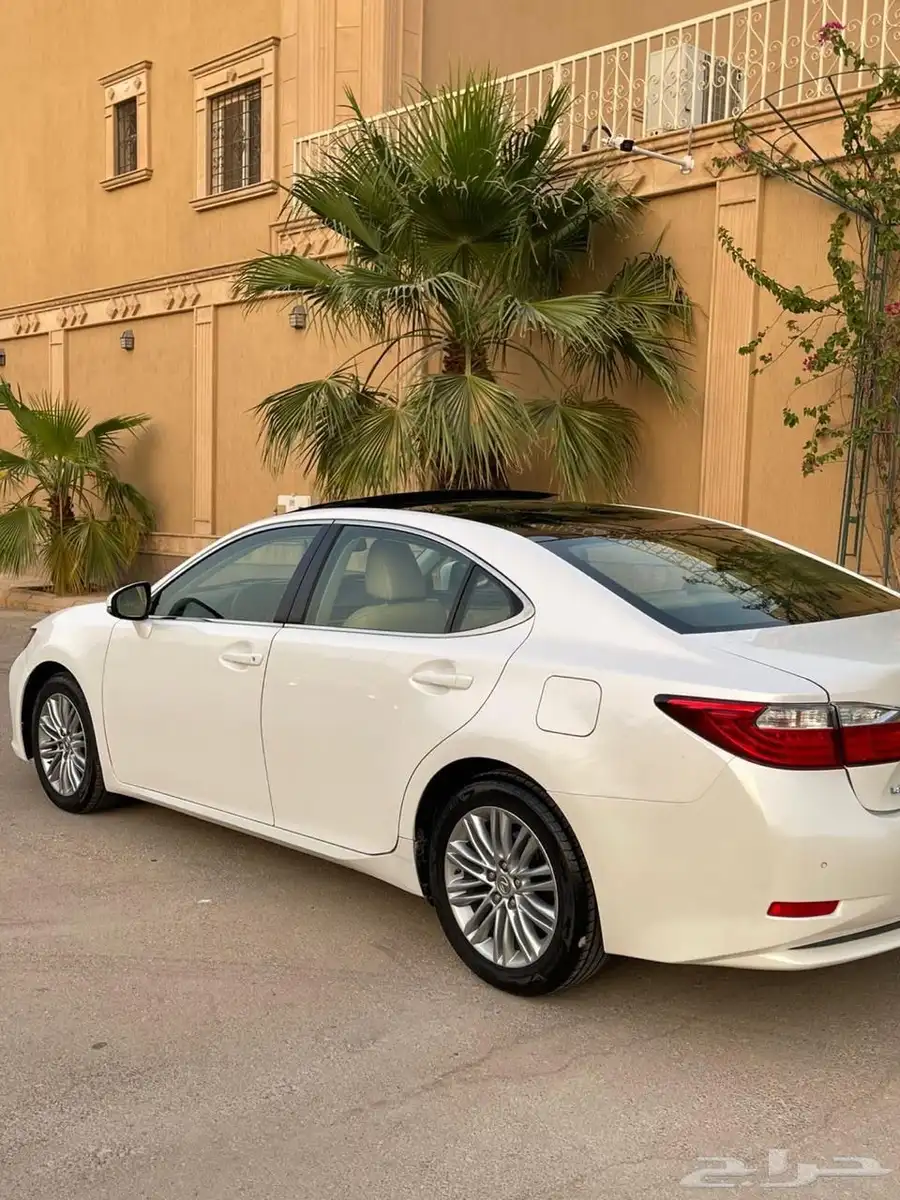 لكزس ES350 - فل كامل - ( بحالة ممتازة ) 2