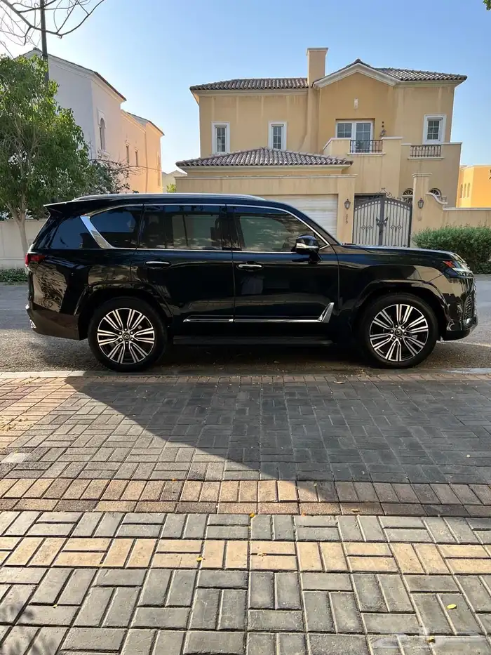 جيب لكزس LX600 2024 سعودي ممشى قليل.. 1
