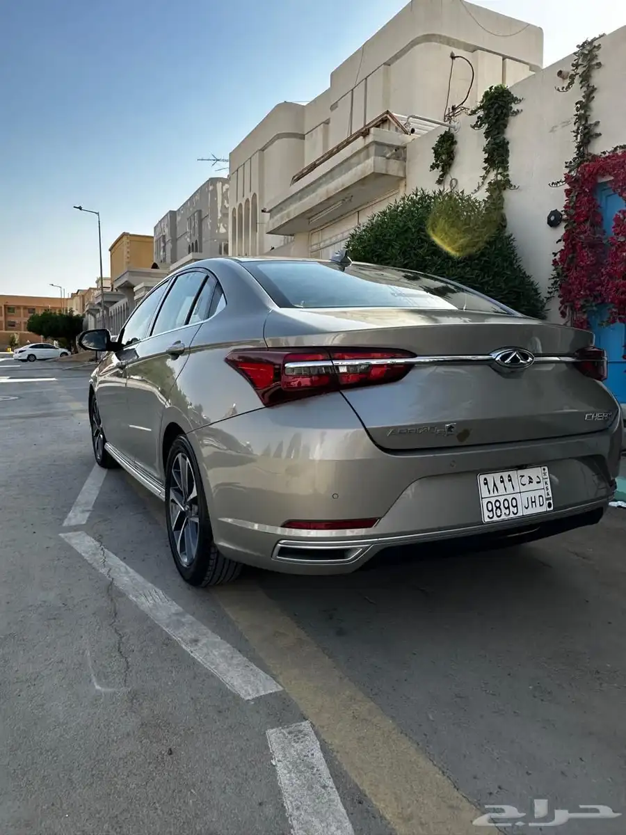 شيري اريزو 6 موديل 2021 ممشى 93 خالي من الصدوم وكاله 0