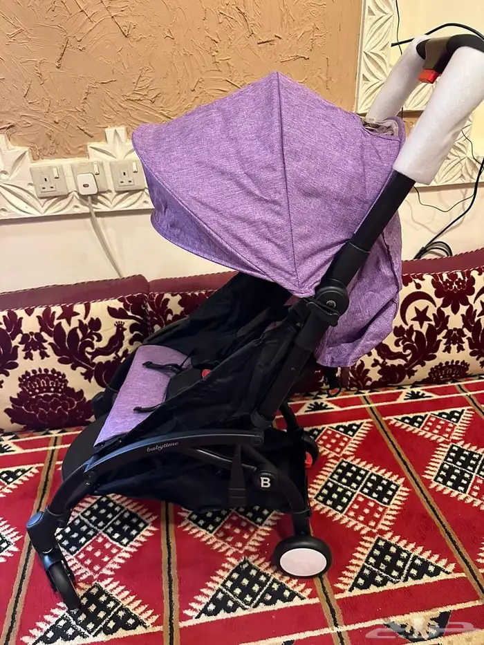 عربية طفل تدخل الطيارة 1
