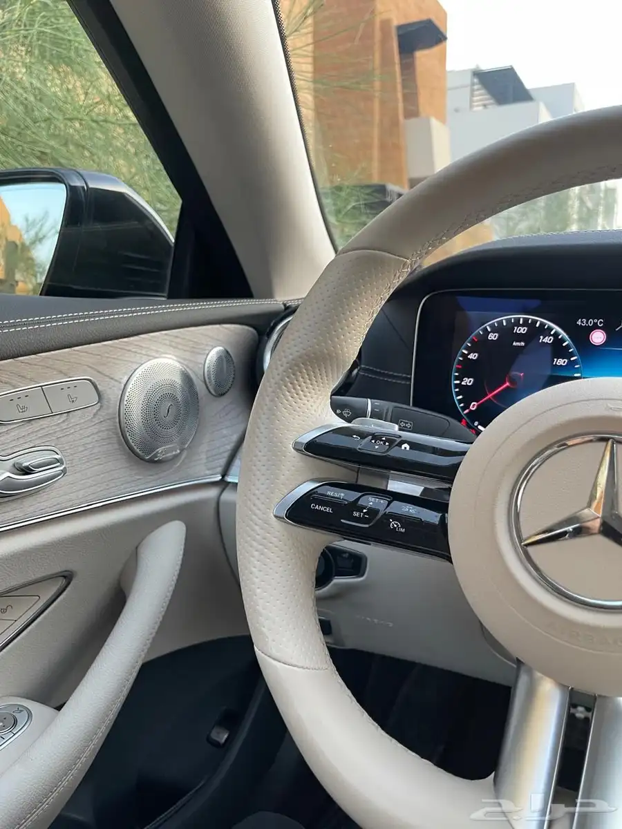 مرسيدس E200 Coupe وارد سويسرا(أوروبي) شبه جديد مواصفات خاصه 12