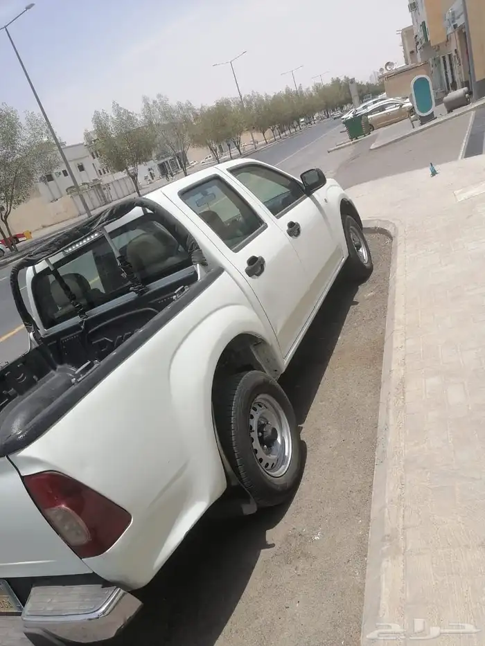 Isuzu Demax 4