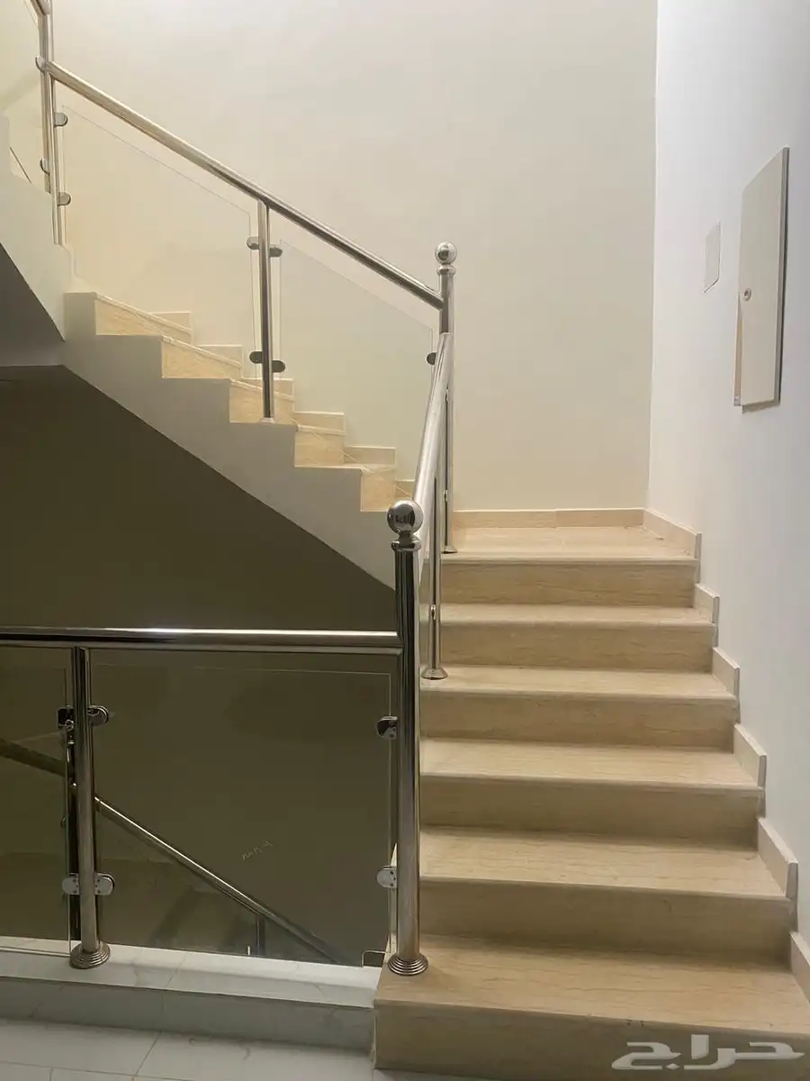 فيلا للايجار الحزم 17