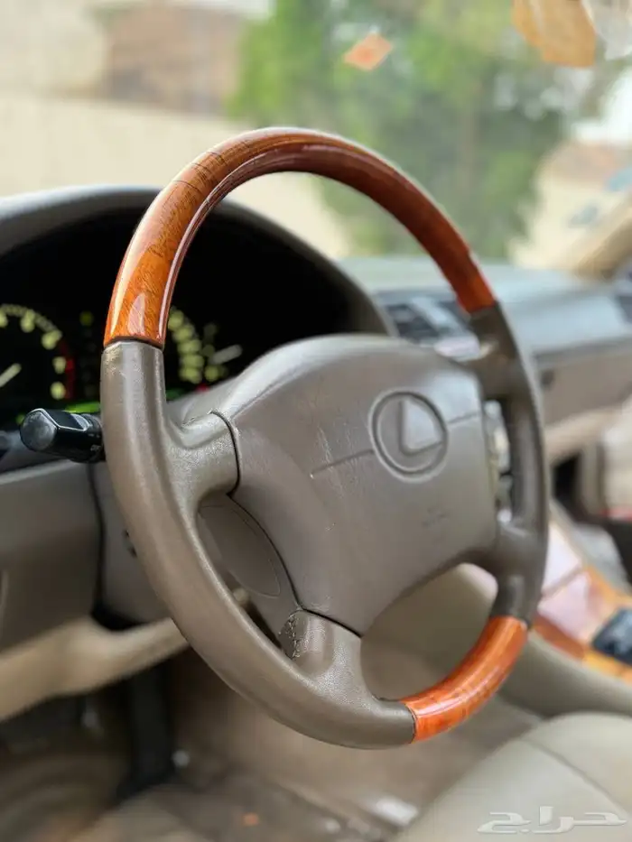 لكزس LS 400 سعودي بلد 36