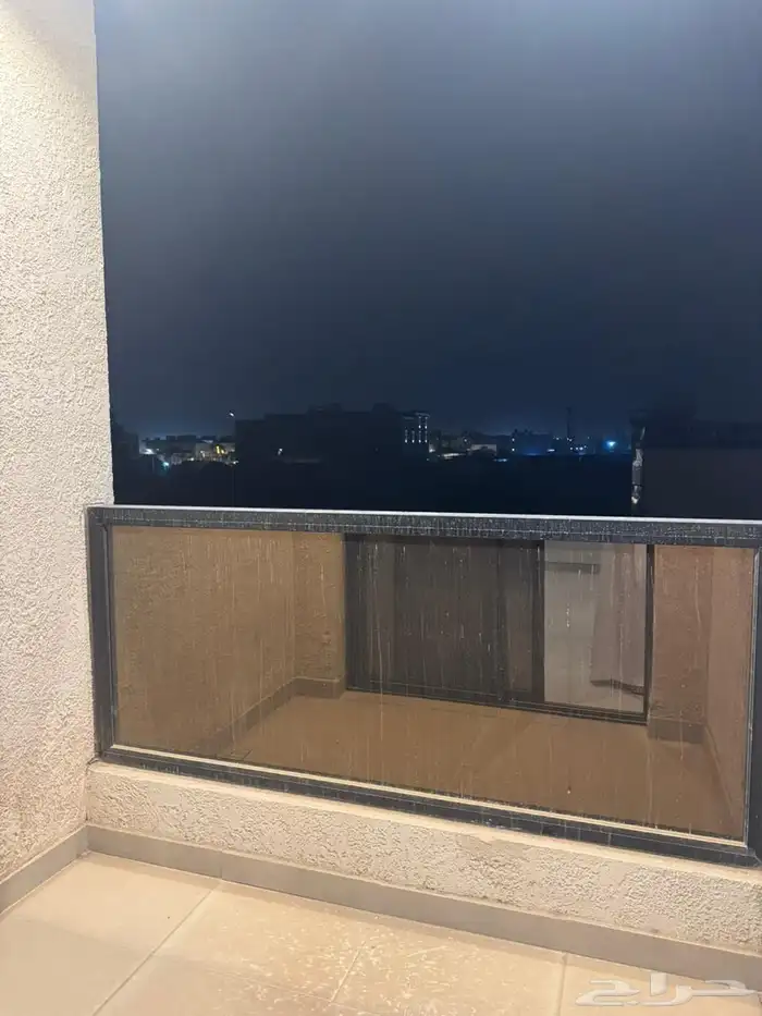 شقة جديدة فاخرة للإيجار شمال الرياض حي العارض 6