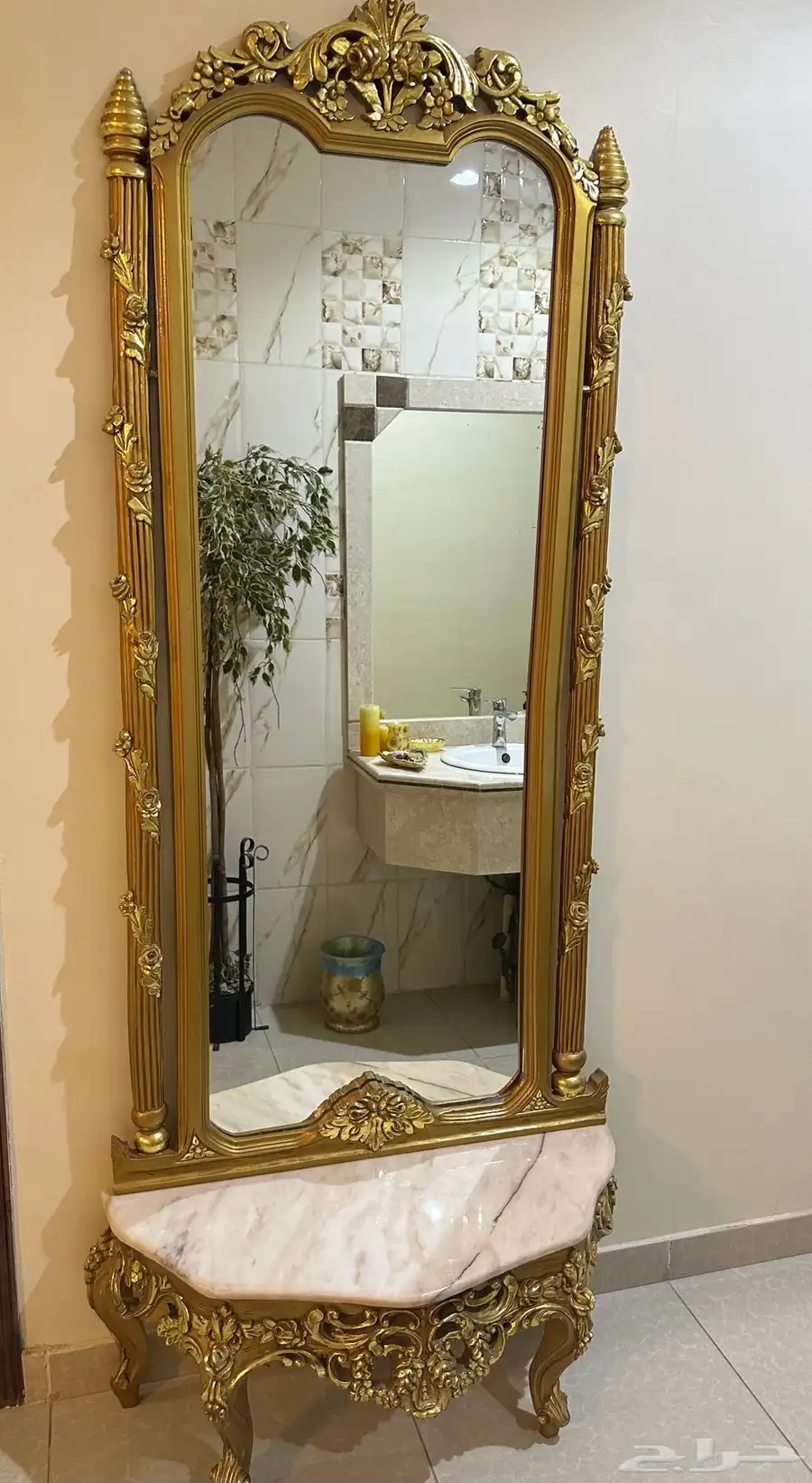 ثريات كرستال ومداخل استقبال كلاسيك وطقم كنب كلاسيك 4