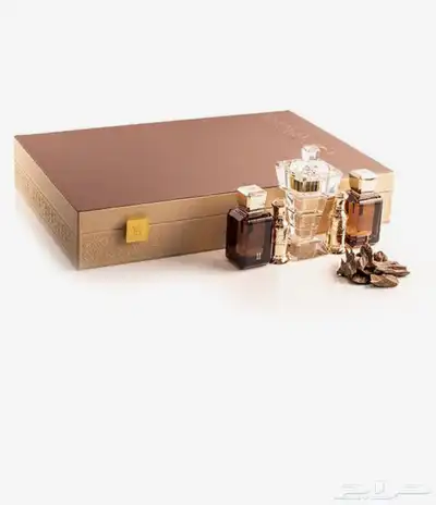 شنطة عطور فاخرة من العربية للعود ( مميزة جدا  للاهداء ) 1