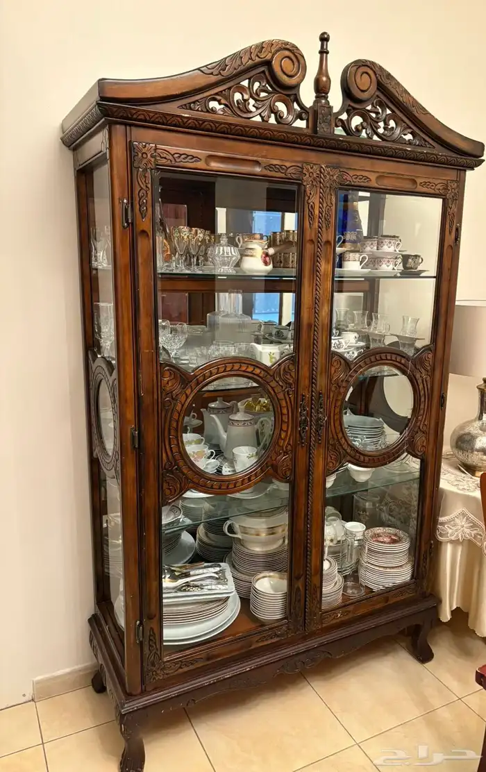 الباقي من العفش 3