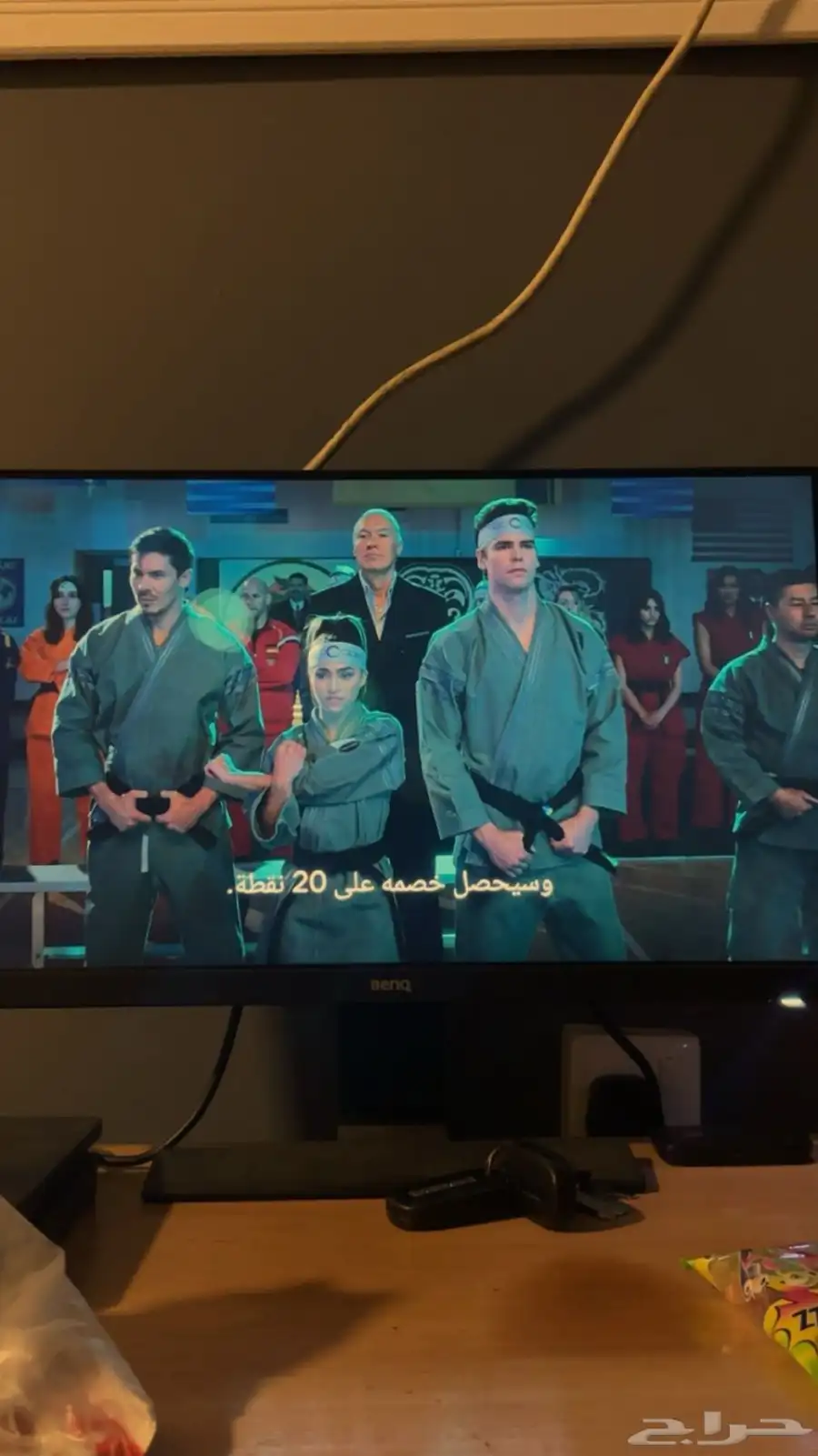 شاشة قيمنق 22 بوصة وسوني4 سليم وكرسي قيمنق وهواوي نت 4