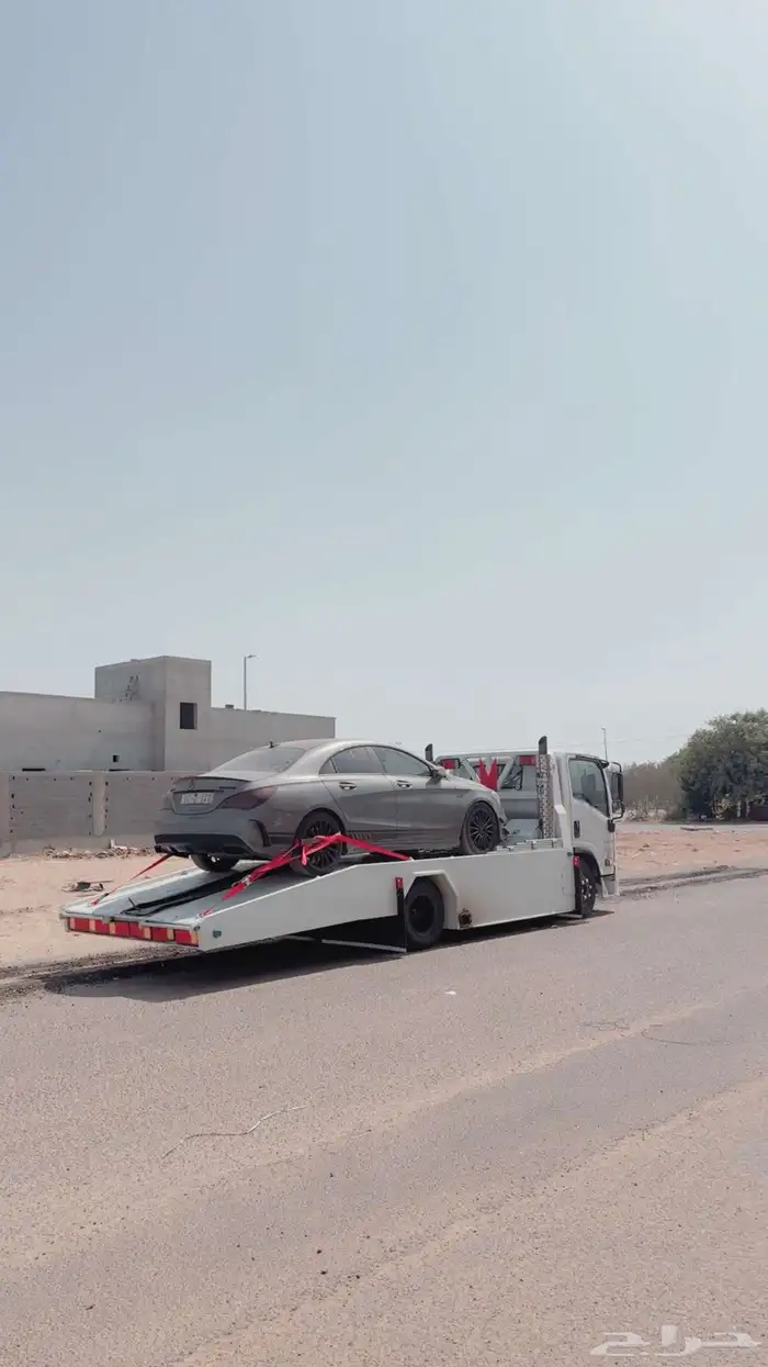 سطحه لنقل جميع السيارات 1