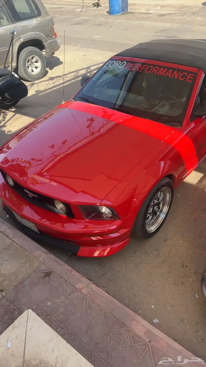 موستنج 4
