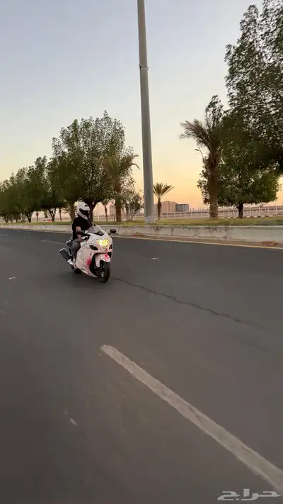 دباب هايبوزا 4