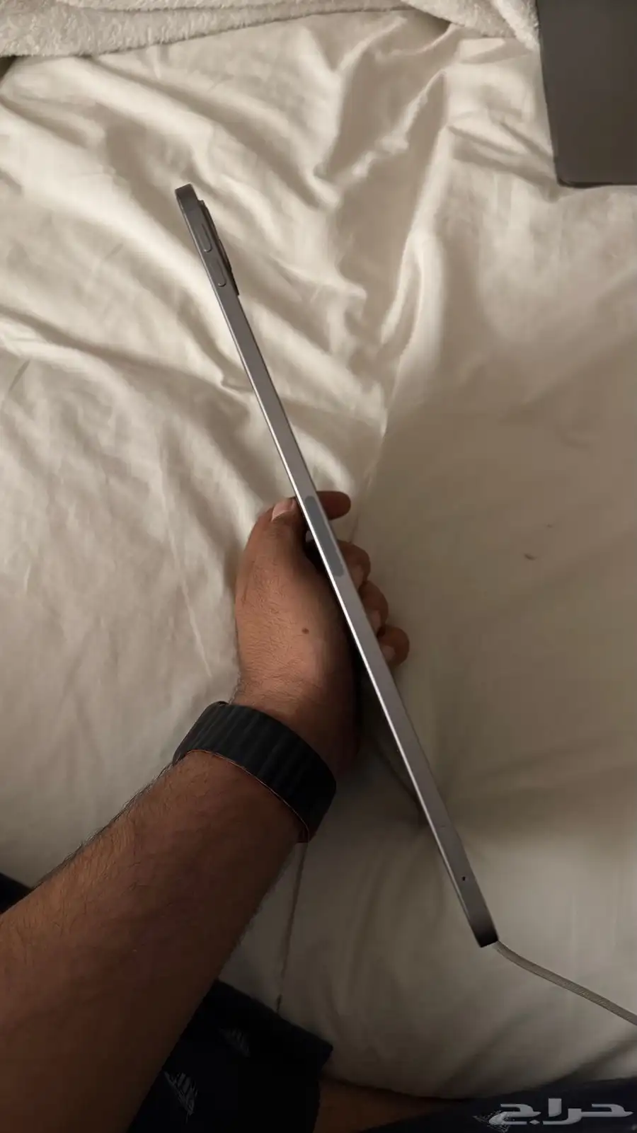 آيباد برو 11 إنش M2 نظيف جد ا   كرتون   شاحن   قلم 3