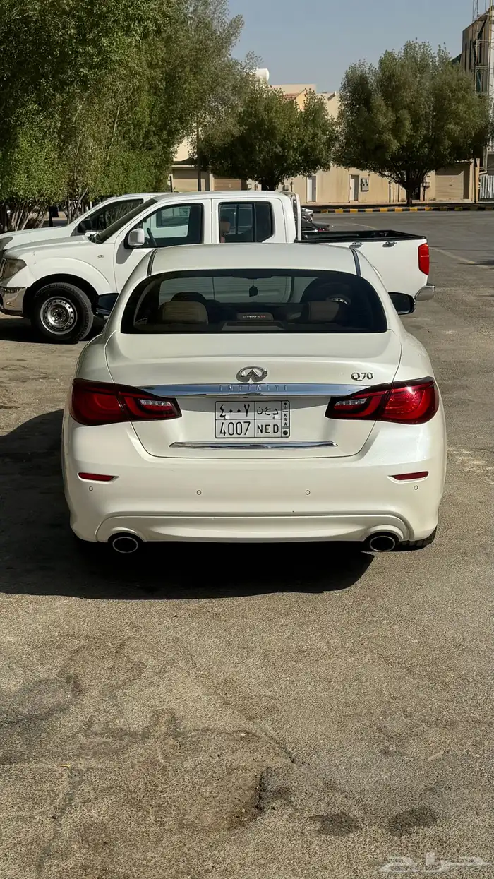 نيسان انفينتي Q70 موديل 2018 5
