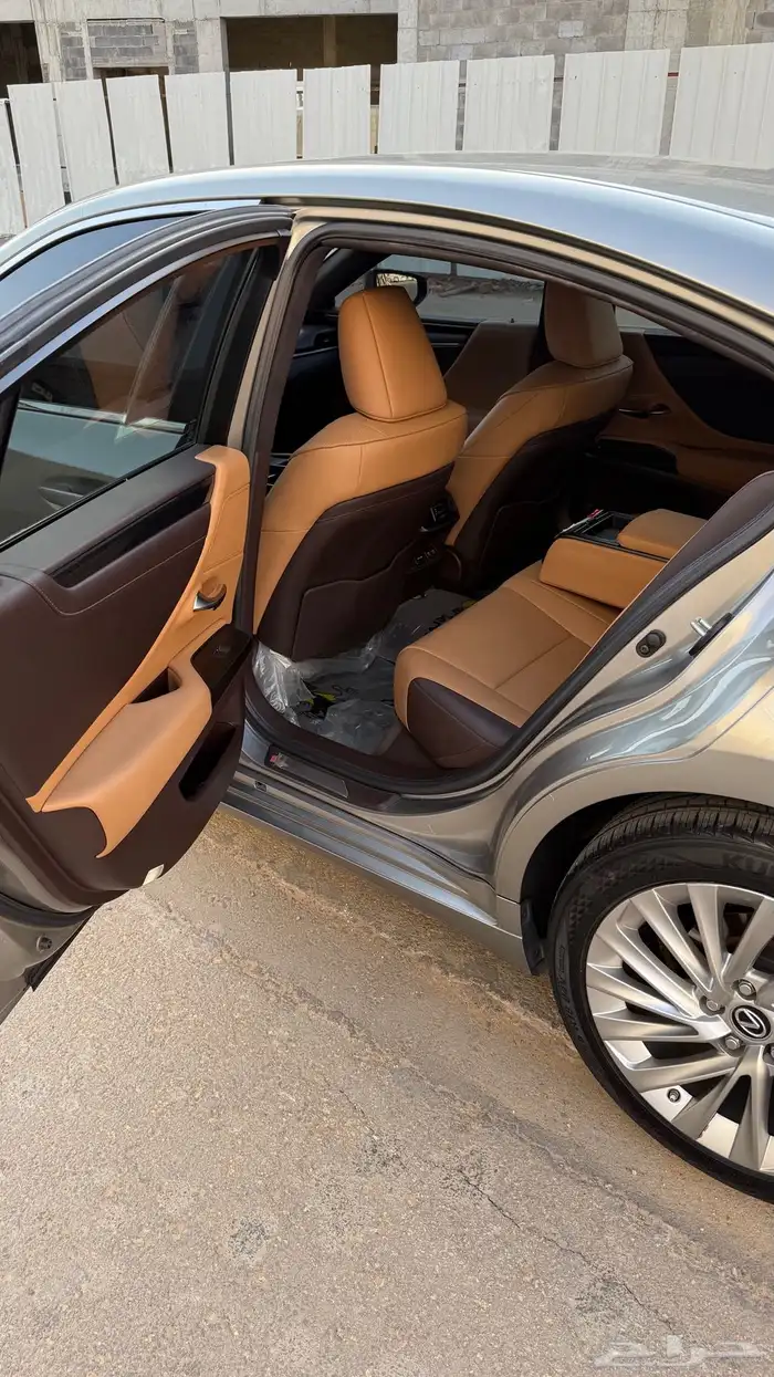 للبيع لكزس ES250 11