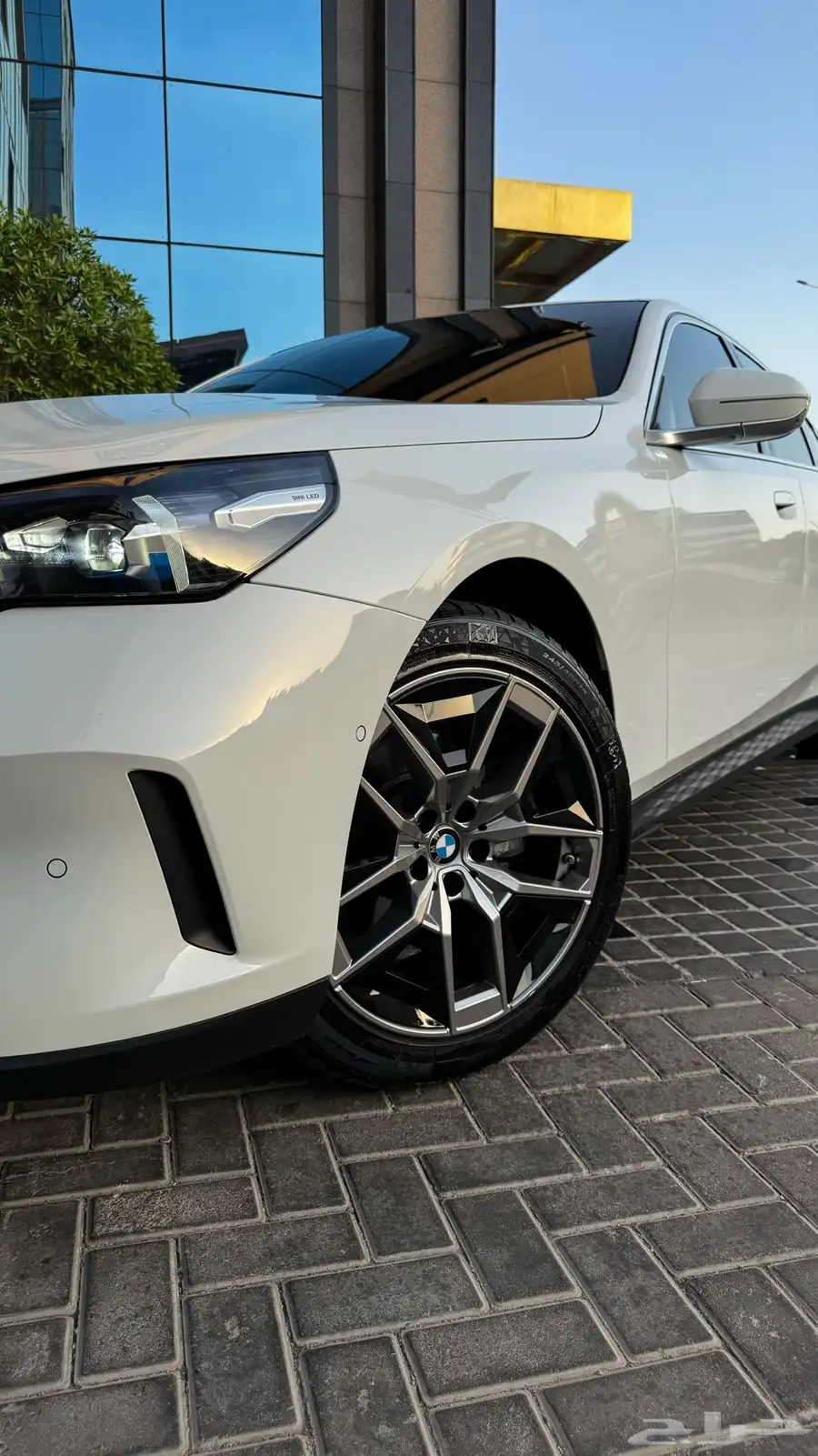 bmw 520i 2024 index