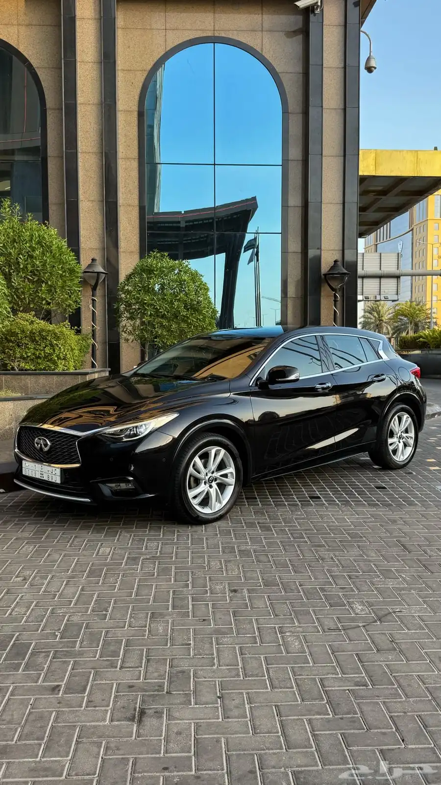 انفنتي qx30 2017 index