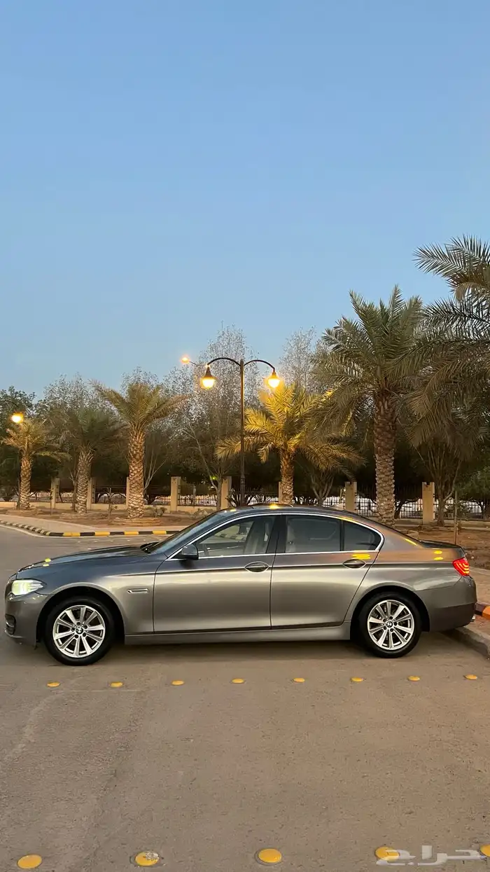 بي ام دبليو 2016 فل كامل 520i نظيف 48