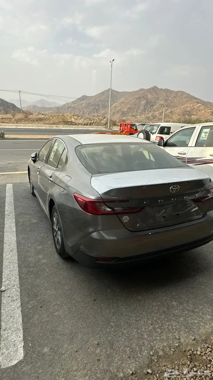 كامري 2025 استاندر بنزين السعر 114500 كاش وبنك 13