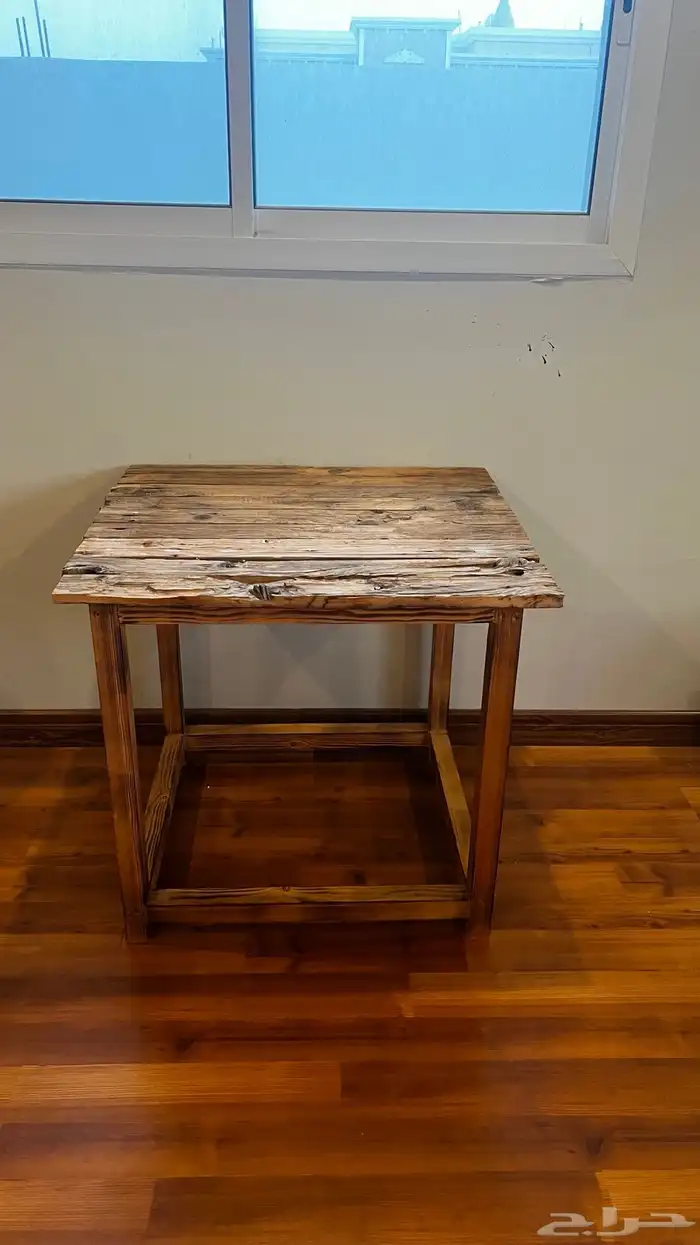 طاوله تصوير خشب طبيعي 0