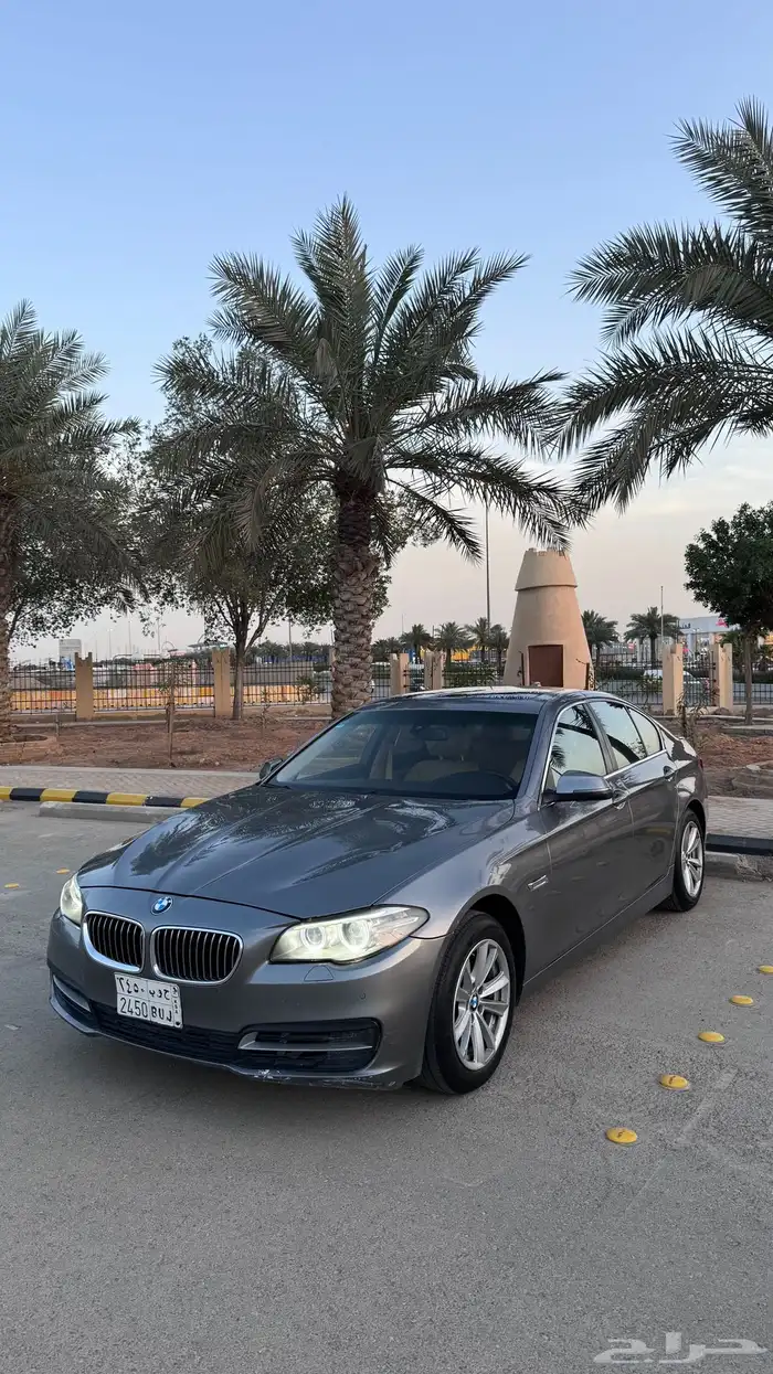 بي ام دبليو 2016 فل كامل 520i نظيف 4