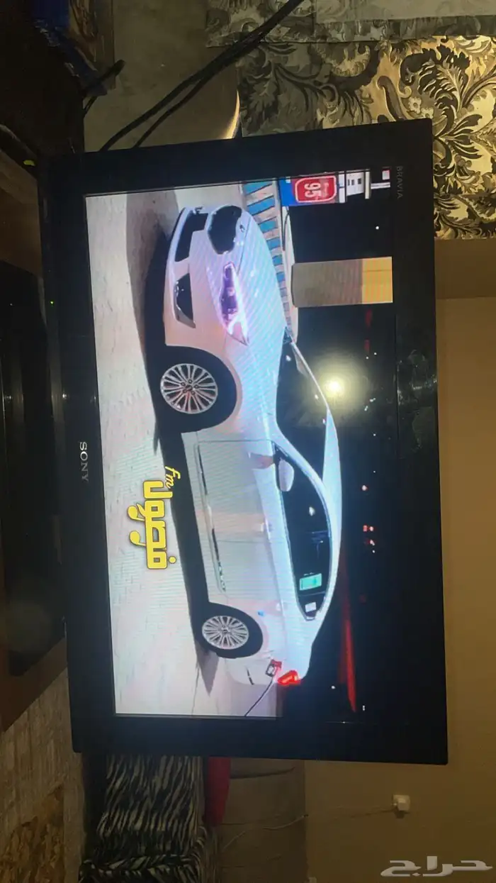 شاشه من شركه سوني لن تشكو من شي نضيفه 0