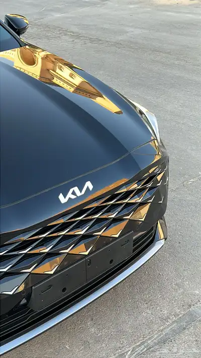 كيا k8 2023 مخزن 9