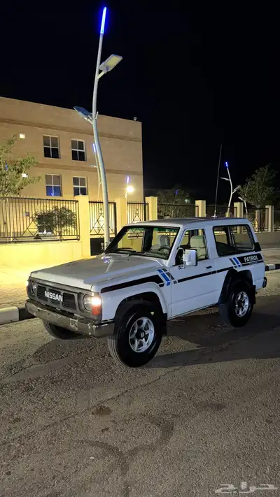 للبيع باترول 1990 3