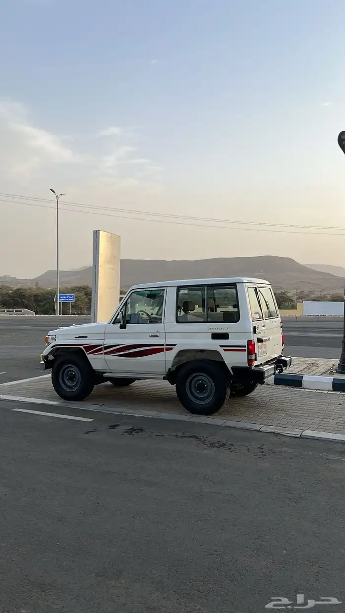 جيب ربع 4