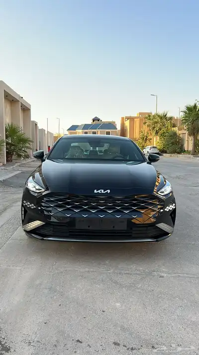 كيا k8 2023 مخزن 1