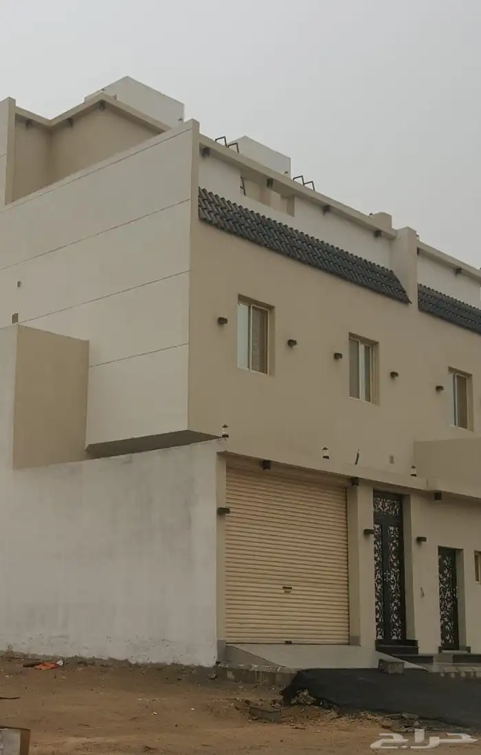 للبيع فيلا في حي الياقوت بمليون 250 3