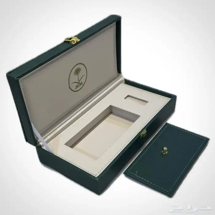 بوكس اهداء من الجلد الإيطالي (حجم كبير) 1